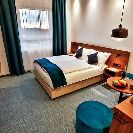 Hotel Zeit 3*