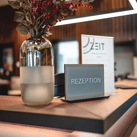 Zeit Hotel