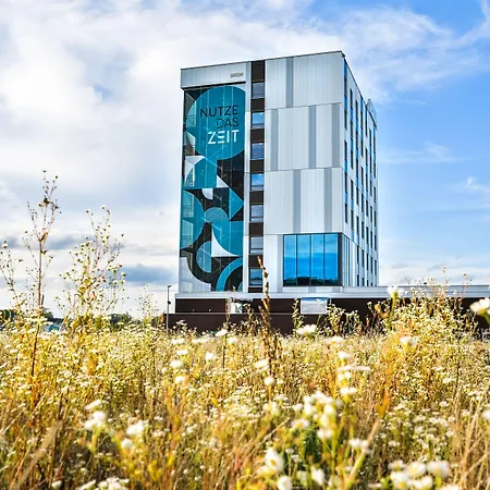 Zeit Hotel 4*